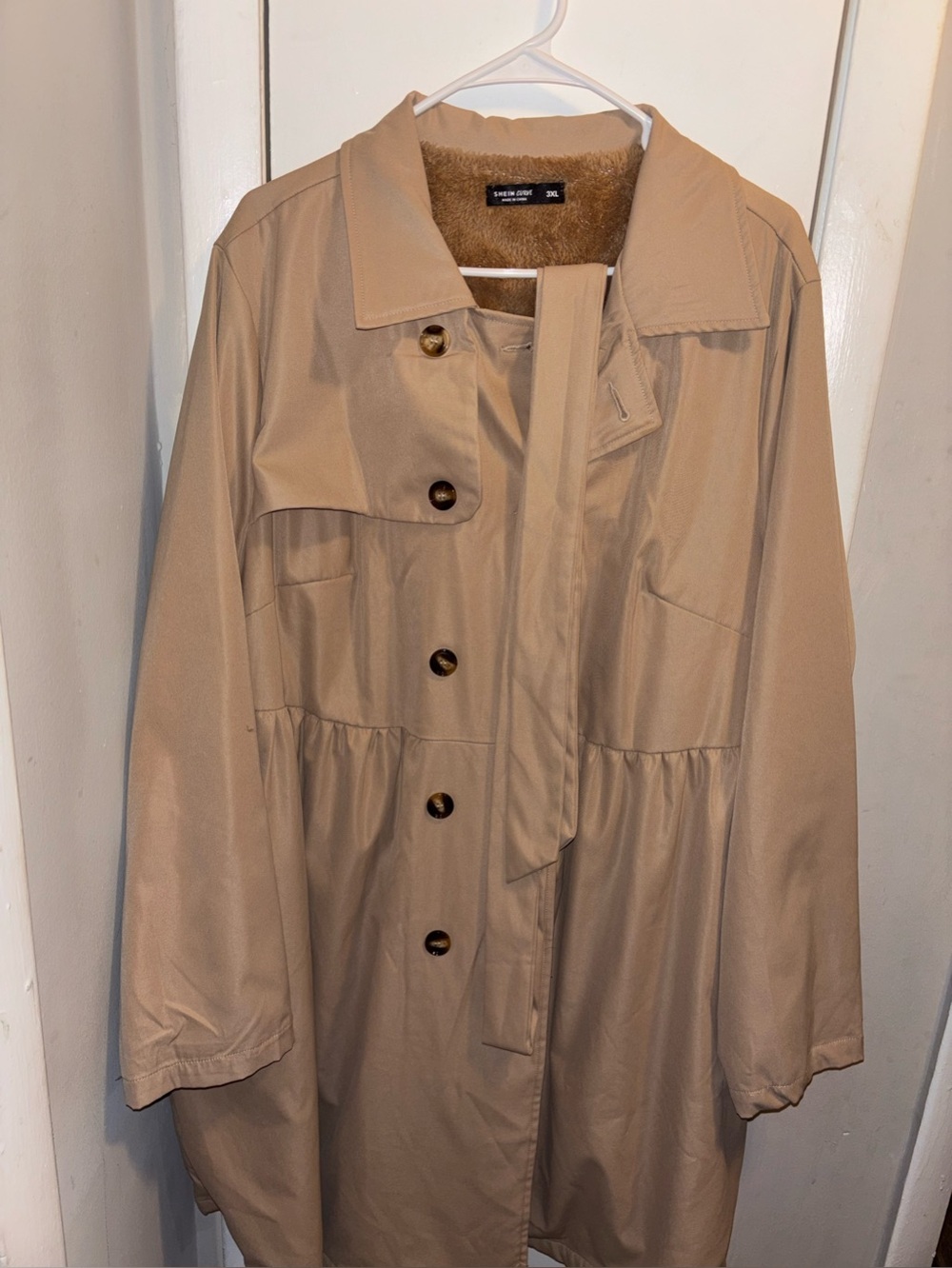 Womens SHEIN curve tan coat w/brown faux fur lining (NWT) size 3X w/belt
